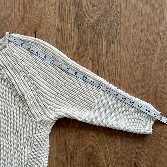 J BRAND Soft Cream Ivory Rolled Collar Raglan Cropped Knit Sweater - XS - Picture 11 of 11